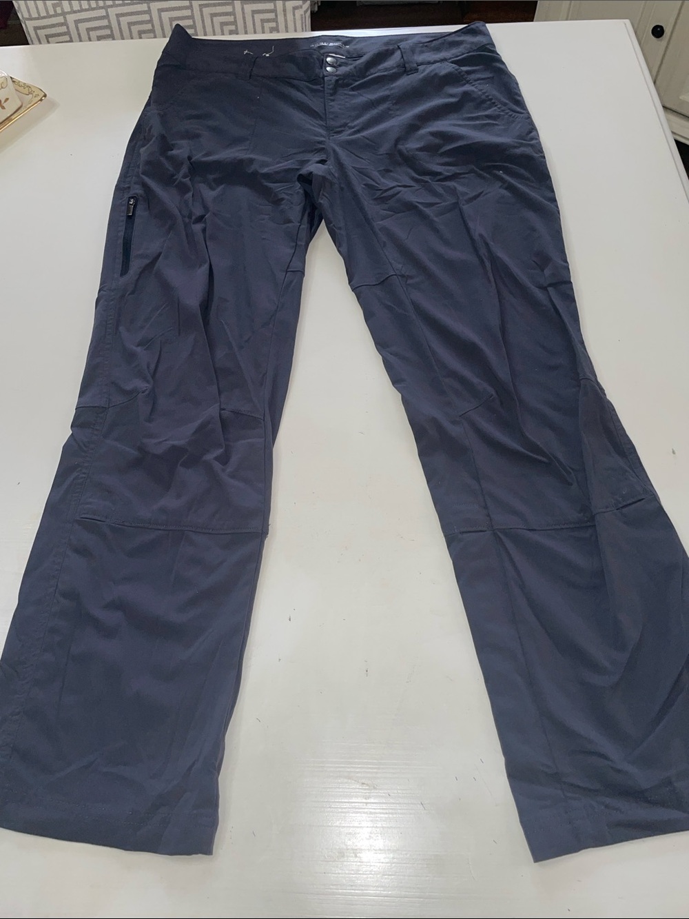 Columbia Omni Shield Advanced Repellency hiking pants 14 short